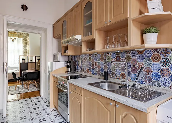 Raday Stylish Flat Next To Market Hall Boedapest