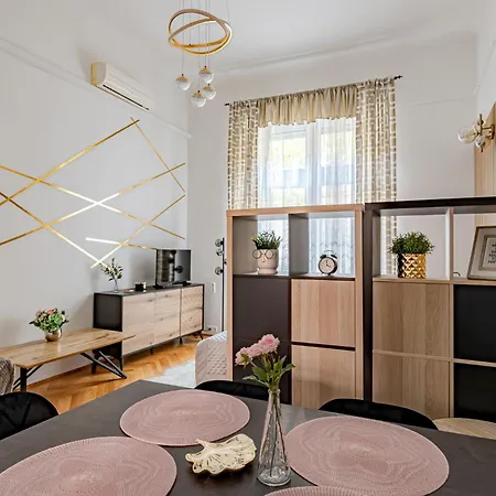 Raday Stylish Flat In The Heart Of *